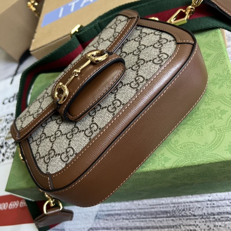 Gvc*1 horsebit bags